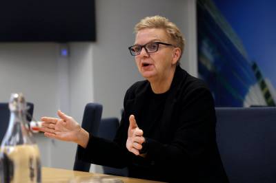 Slår tilbake mot kritikken: – Det er trygt å kome her