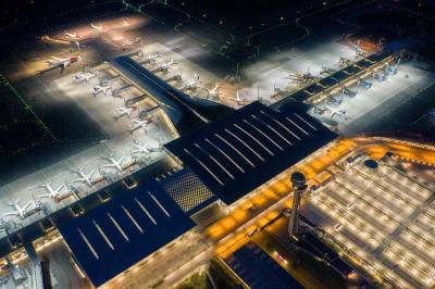 Flertall for å skrote kinesisk drone-overvåking på norske flyplasser