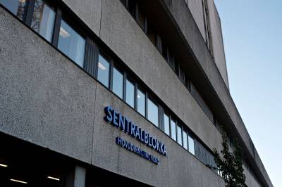 Ombygging av Sentralblokka kan bli utsatt