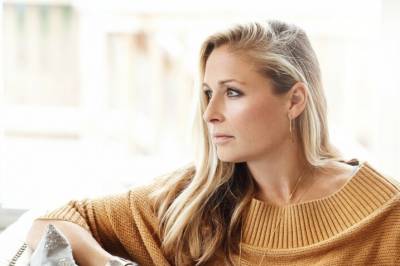 - Når tilværelsen føles helt tom og meningsløs fire dager før mensen, spør jeg meg: Er dette normalt?