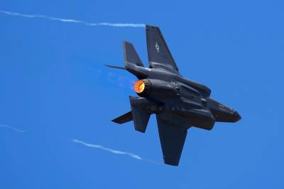 AFP: Pentagon skal bestille 850 kampfly av typen F-35