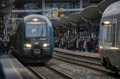 Togtrafikken stengt etter røykutvikling