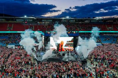 Varsler strålende VM-sol!