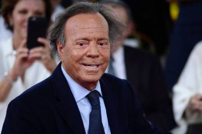 Spanske myndigheter dropper sak mot Julio Iglesias