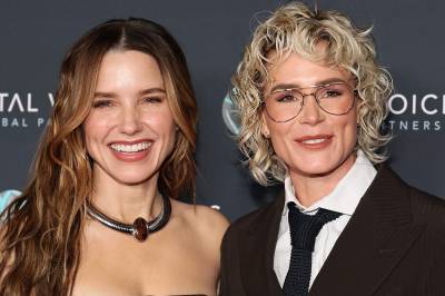 Sophia Bush og Ashlyn Harris hemmelig gift