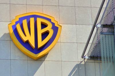 Warner Bros. Discovery vurderer Paramount Skydances siste tilbud, mens de tilsynelatende fortsatt favoriserer Netflix' avtale til 83 milliarder dollar