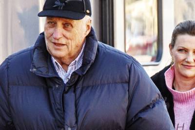 Drar kong Harald inn i søksmålet