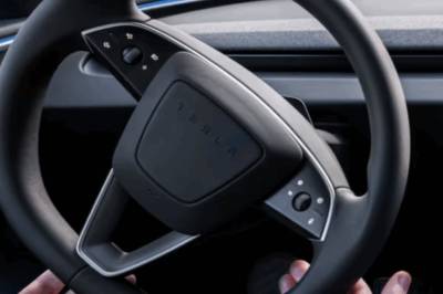 Tesla kan ha knekt FSD-koden