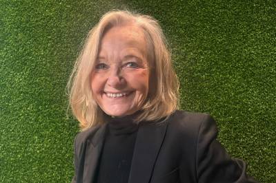 Hun har vært terapeut i 45 år: – Vi bør normalisere det å være «vanlig ulykkelig»