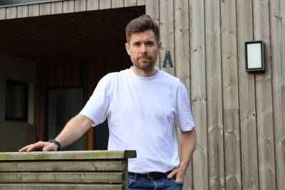 Aleksander vil byggje vidare på generasjons­bustaden. Men det får han ikkje lov til