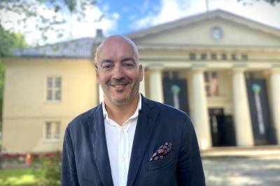 Kraftig datasenter-hopp i børsdebut