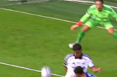 0-1: Shea Lacey, Manchester United