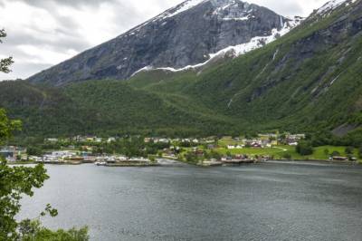 17 grader i Tafjord: Varmere enn Gran Canaria
