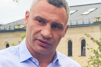 Rakettangrep mot Kyiv – flere branner, ifølge ordfører