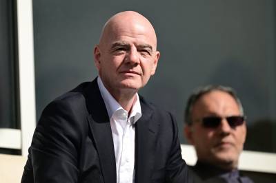 Infantino peker på Norge