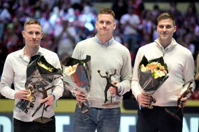 Tidligere håndballstjerner fikk gjev pris