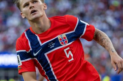 – Jeg ble så nervøs. Alle ropte på hands.