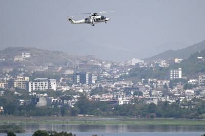 Fullt kaos før våpenhvilefrist – «strategisk tvetydighet» møter iransk stahet