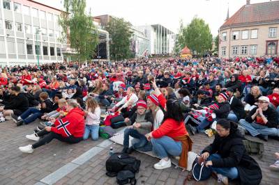 Punger ut for VM-fest på Stortorget