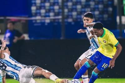 FC Barcelona speeder opp jakten på brasiliansk juvel