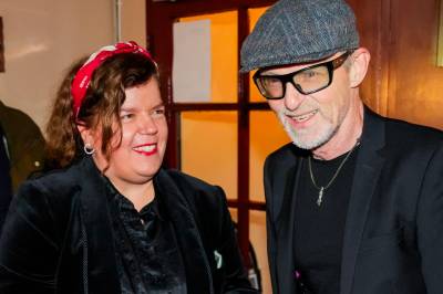 Jo Nesbø valgte Else Kåss Furuseth som «Årets Ålreite»