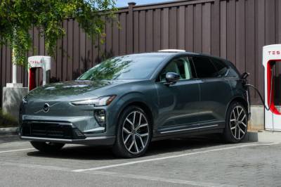 Inngår samarbeid  med Tesla