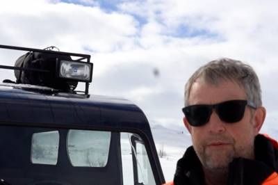 Beltebilar fraktar folk til fjells: Fondsbu håpar på rekordpåske