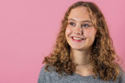 Tenåringen fra Bergen spiller en viktig rolle. Nå er filmen tatt ut til Cannes.