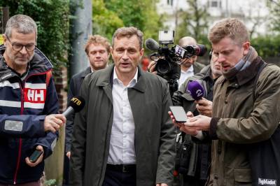 Slår tilbake mot oljeflertallet