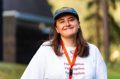 Russen fortener ei skikkeleg russetid