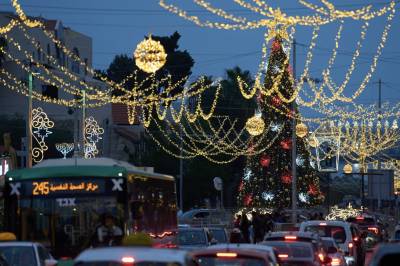 Palestinsk julenisse arrestert under israelsk politirazzia på julefest