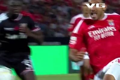 0-3: Pavlidis, Benfica