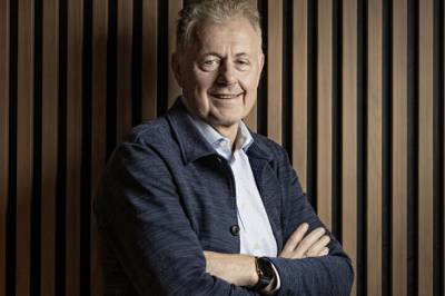 - Holder det hemmelig for kona