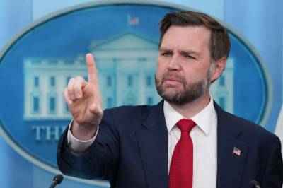 J.D Vance med oppsiktsvekkende Epstein uttalelser: – Konspirasjonsteoretiker
