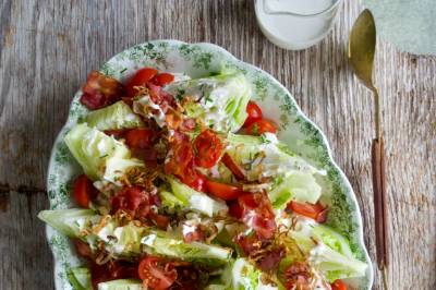 KLASSISK WEDGE SALAD