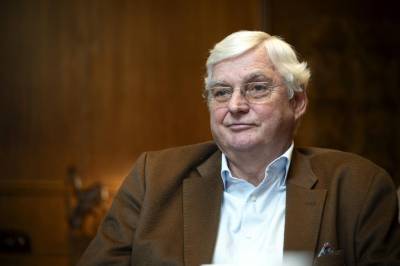 Casher inn 800 millioner på forsikringsrakett