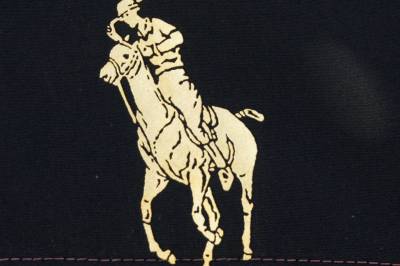 DNs helgequiz, uke 21: Hvilken polospiller er denne logoen basert på?