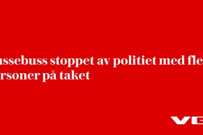 Russebuss stoppet av politiet med flere personer på taket