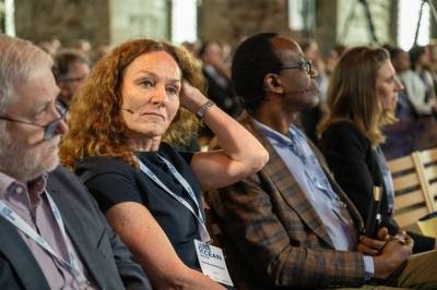 Har 800 ansatte – må kutte kraftig