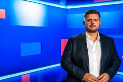 Vegard Lilleås med de lokale nyhetene