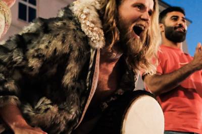 – Jeg ser ut som en viking