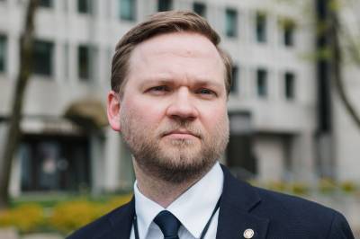 – Vi ønsker ikke KI-briller i skolen