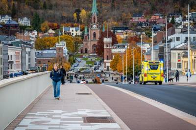 Skandale! Gladsakene fra Drammen drukner.