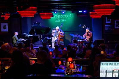Bugge Wesseltoft Trio - Ronnie Scott´s, London