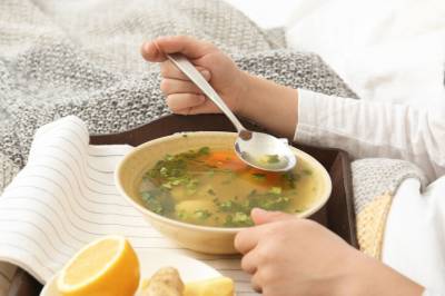 Suppe ser ut til å kunne forkorte forkjølelsen din, ifølge studie