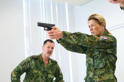 - Verdens tøffeste dronning