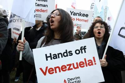 Trump lovet å slutte med nasjonsbygging. Bryter han det løftet nå?