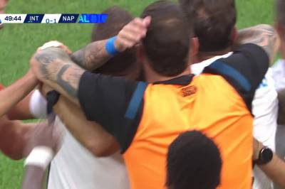 Matteo Politano med mål mot Inter