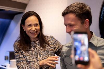 Nobelprisvinner Machado til DN: Tok opp oljepolitikk med Støre og kongen