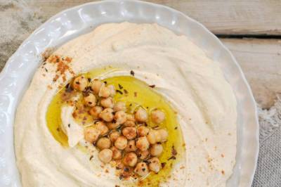 Lettvint hummus